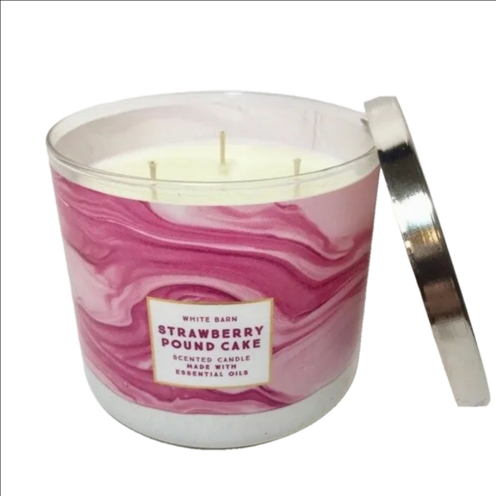 Bath & Body Works White Barn Strawberry Pound Cake Large 3-Wick 14.5 oz Candle